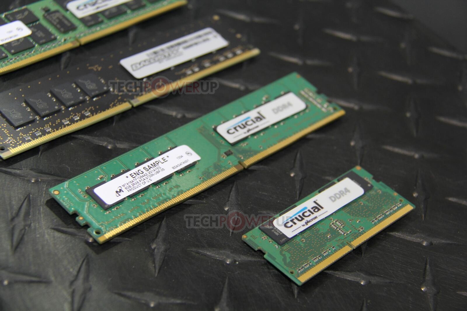 Crucial Shows Off its DDR4 DIMMs and SO-DIMMs | techPowerUp