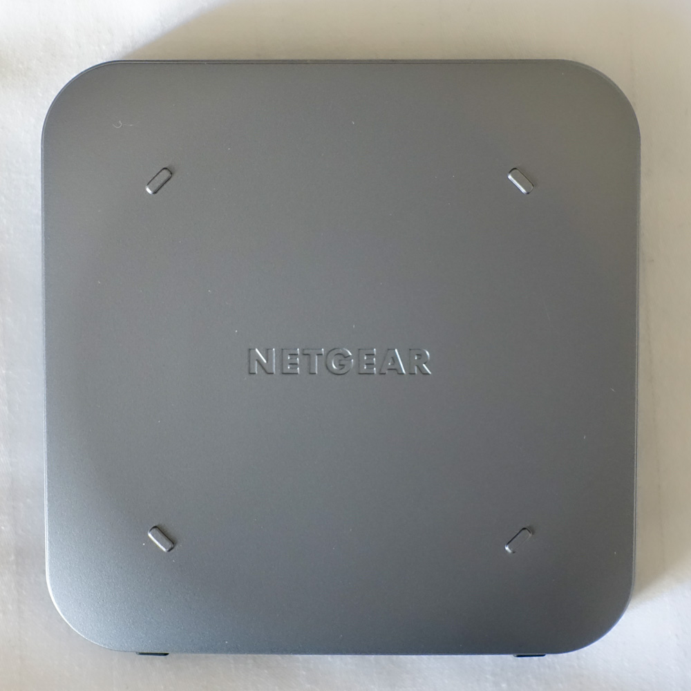 Netgear Nighthawk Mr G Lte Mobile Router Review Closer Look