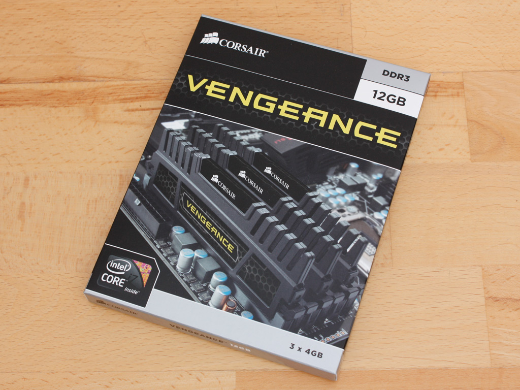 Corsair Vengeance Series 12 GB (3x 4 GB) DDR3 1600 MHz CL9 - PC
