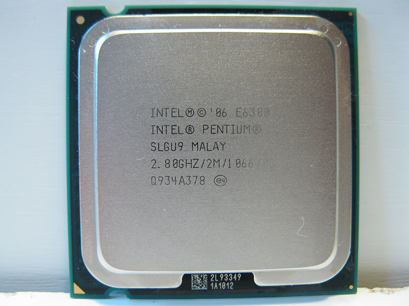 http://www.techpowerup.com/reviews/Intel/Pentium_E6300/images/cpu.jpg