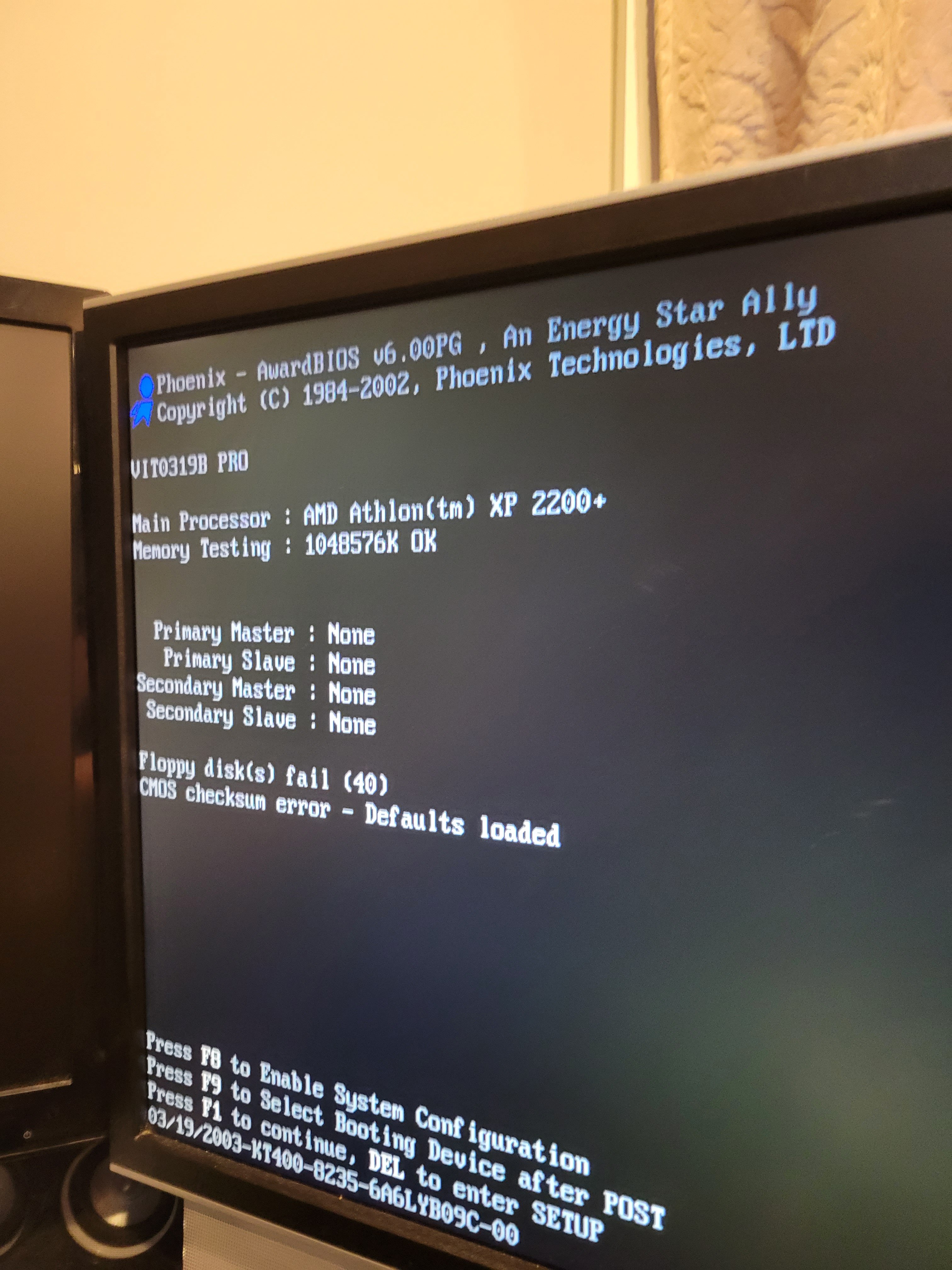 Mickey: Bios rom checksum error 