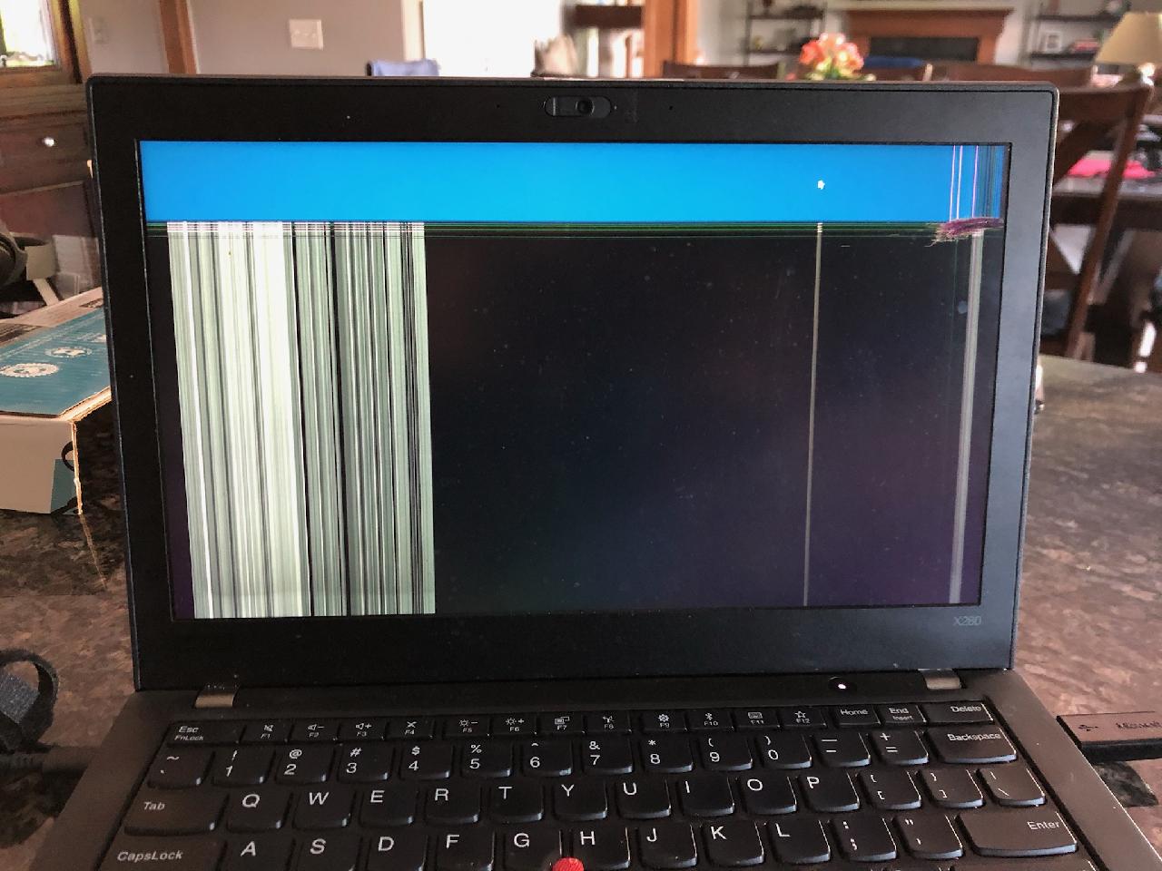Mickey: Laptop Screen on the fritz [​IMG]