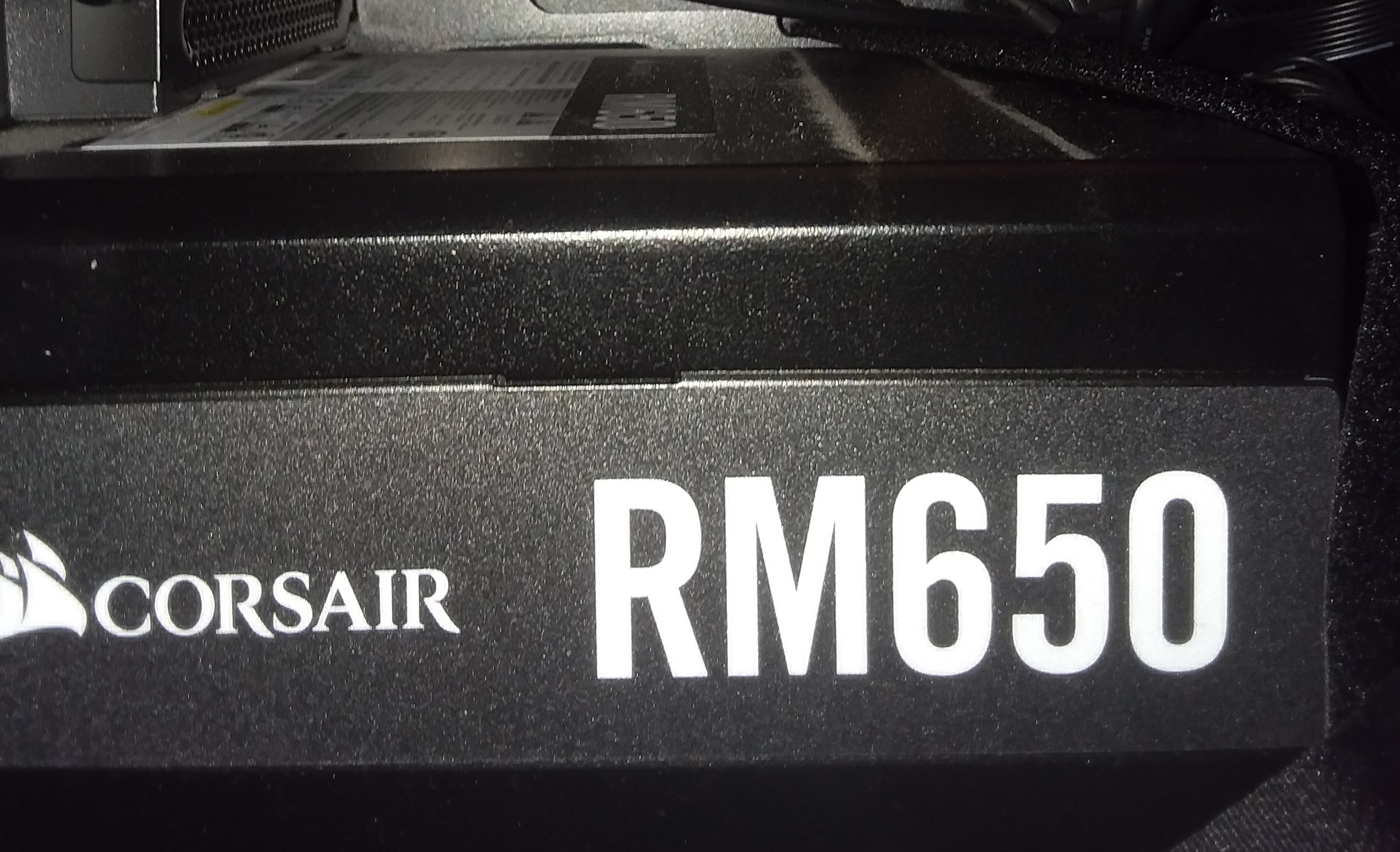 Corsair-RM650-CloseUp.jpg