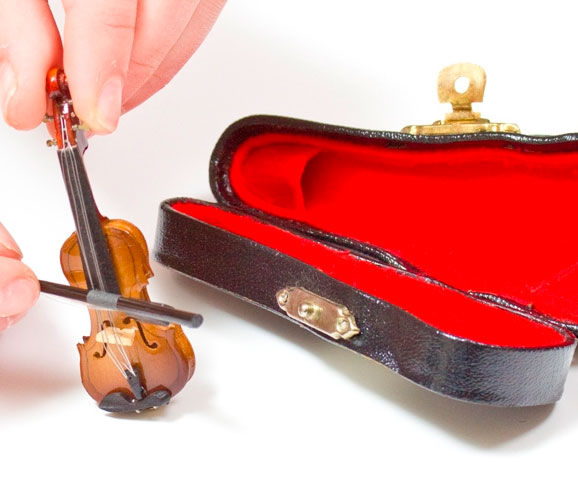 miniature-violin.jpg