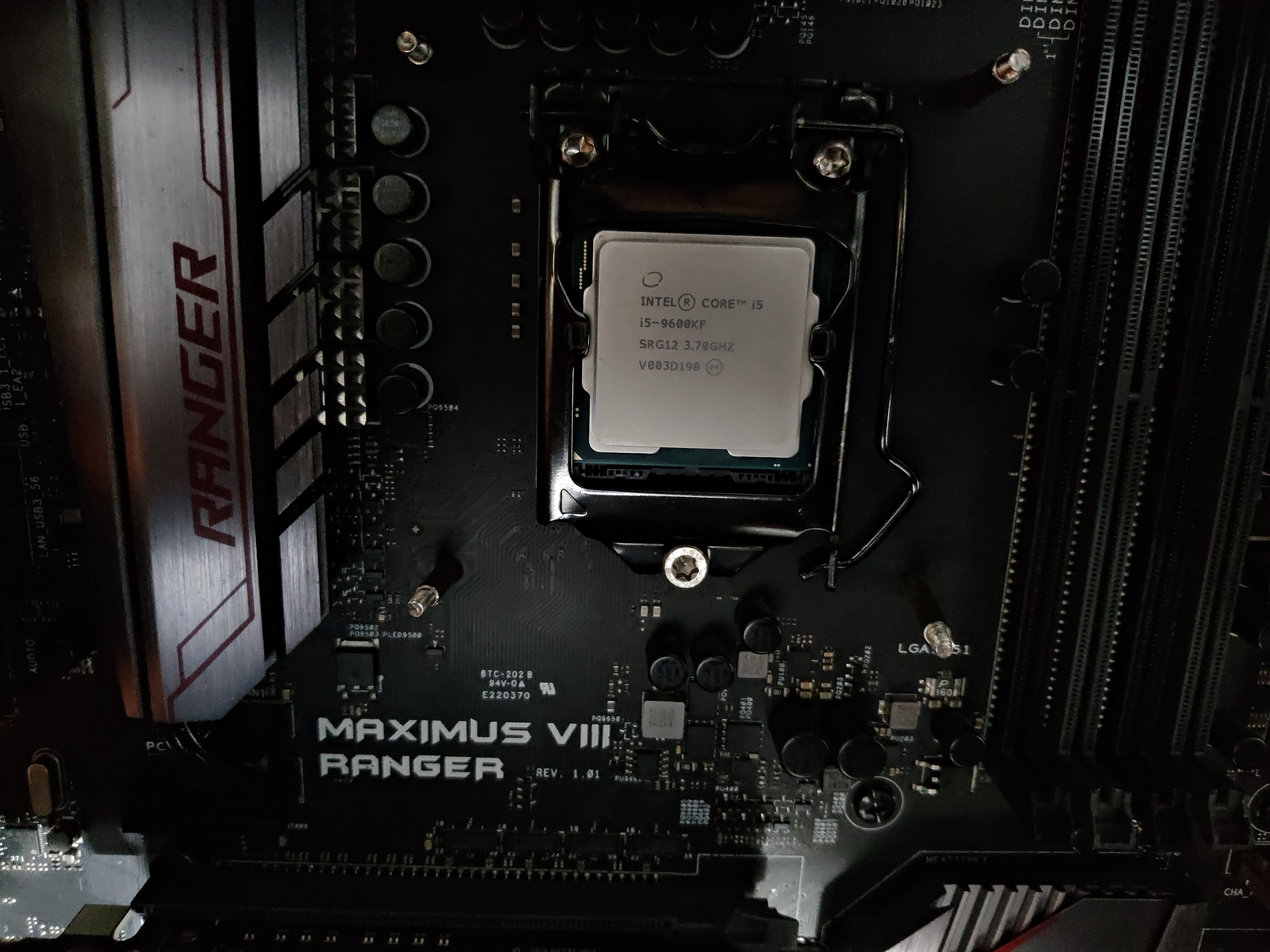 TUF Gaming B550 plus with (looks like) smashed SMD resistor : r/ASUS