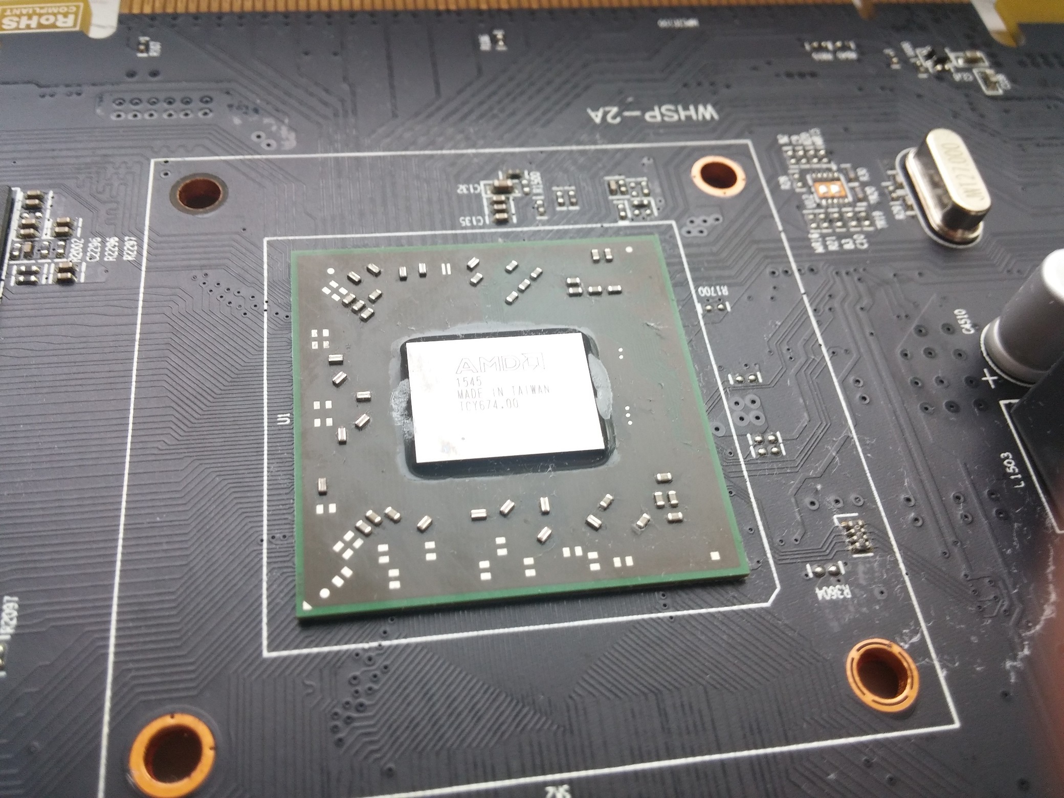 R7-350-AMD-Chip2.jpg