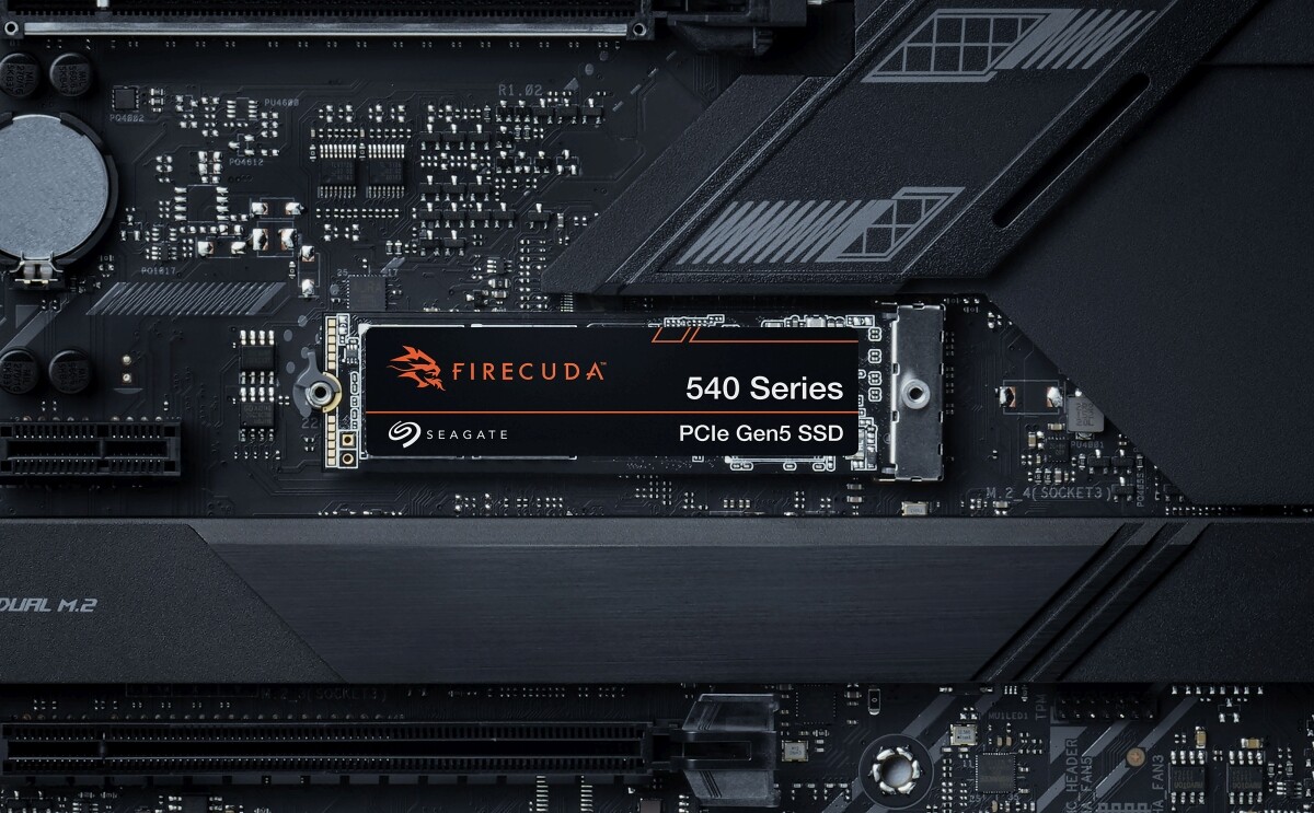 14GB/s PCIe Gen 5 SSDs Debut at Computex With Bulky Coolers