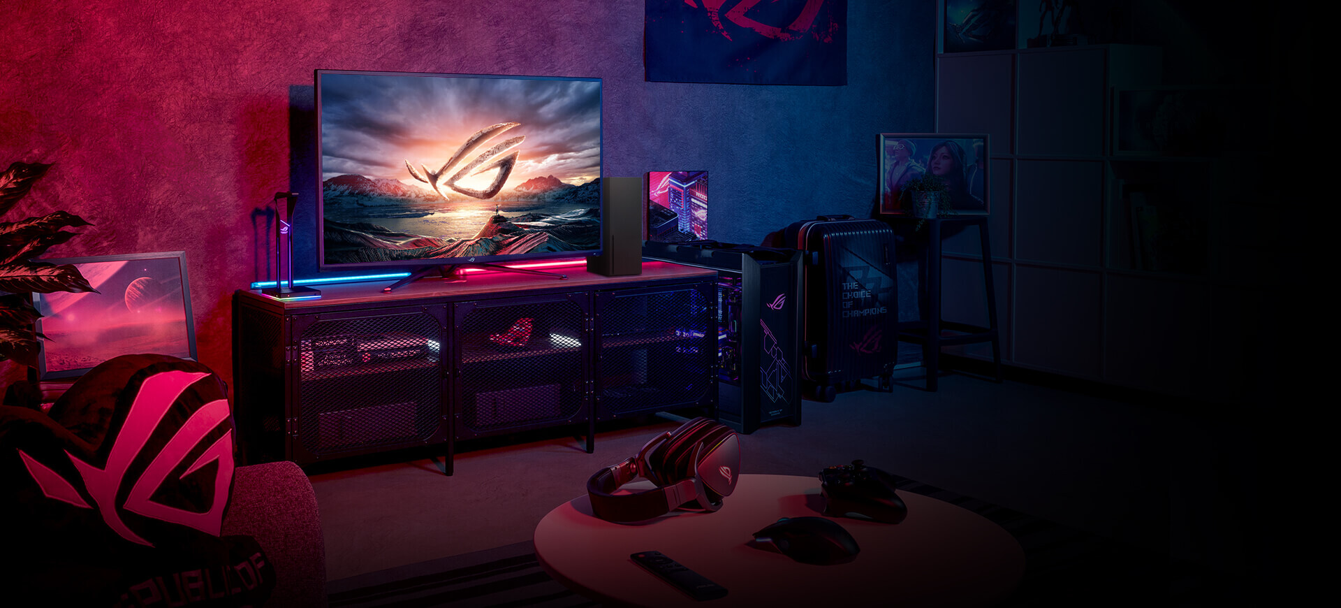 Xbox Has Announced Several Designed For Xbox Monitors Including The New  ROG Strix 43 Xbox Edition