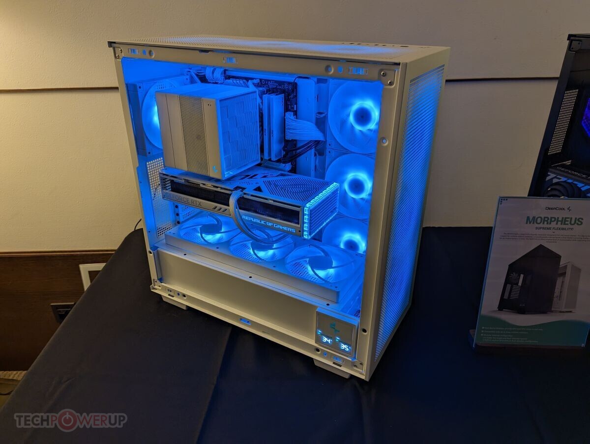 DeepCool Unveils the Morpheus Dual-chamber Case