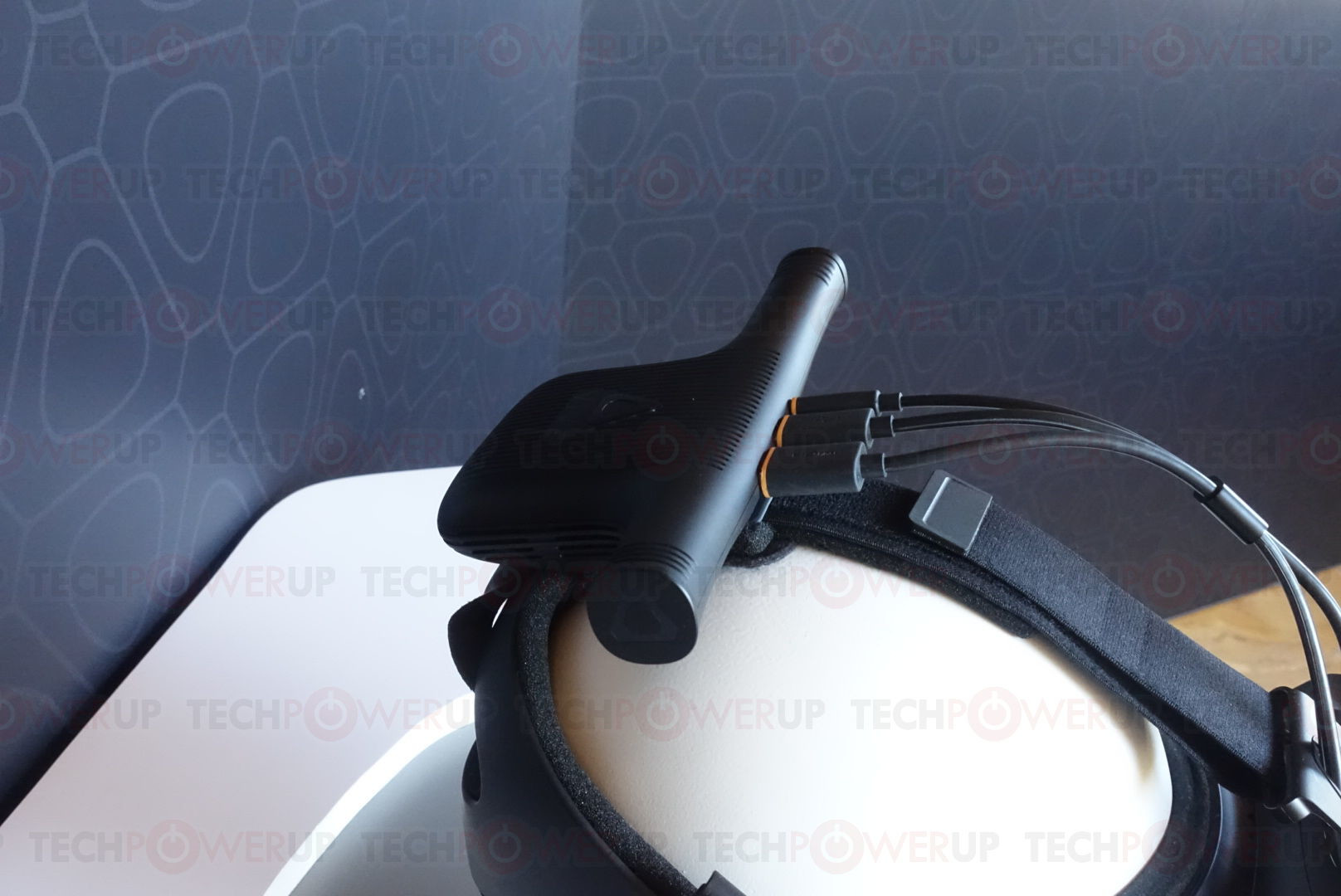 HTC Announces The VIVE Pro VR Headset | TechPowerUp