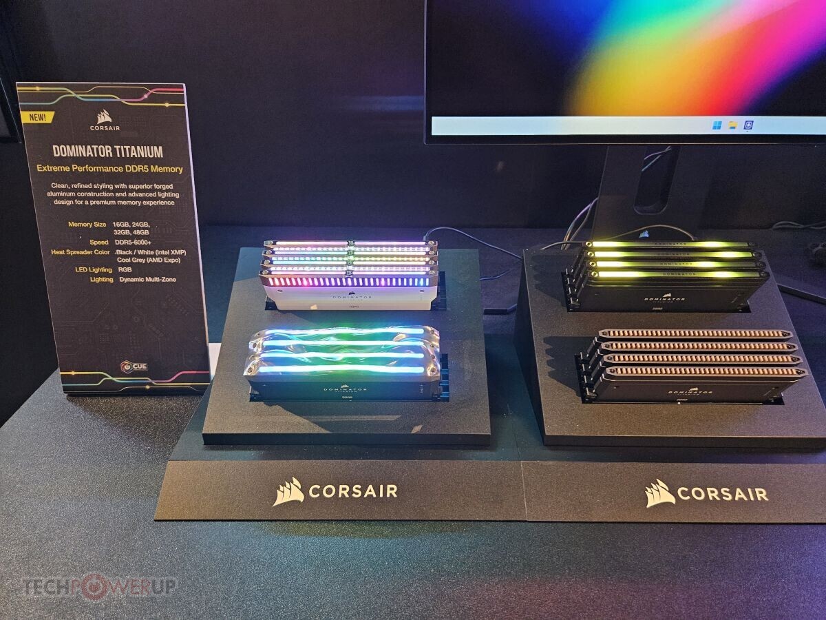 CORSAIR DOMINATOR Titanium DDR5 Memory and its Unique DHX Fanless Cooling  Snapped