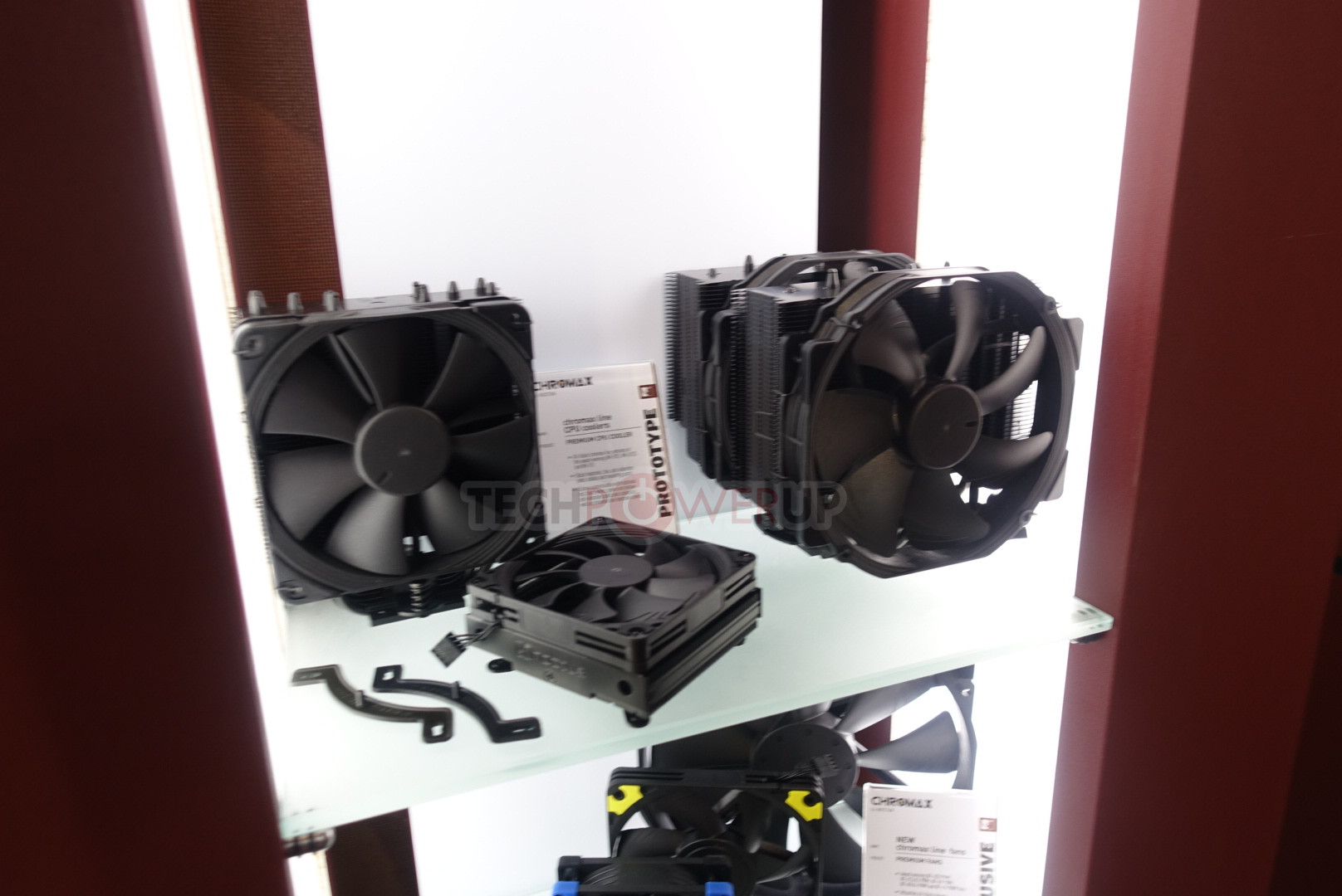 Noctua introduces chromax.black CPU coolers