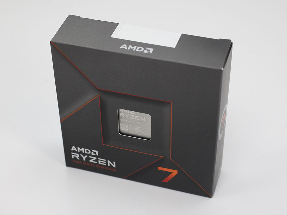AMD Ryzen 7 7700X Review - The Best Zen 4 for Gaming - Unboxing