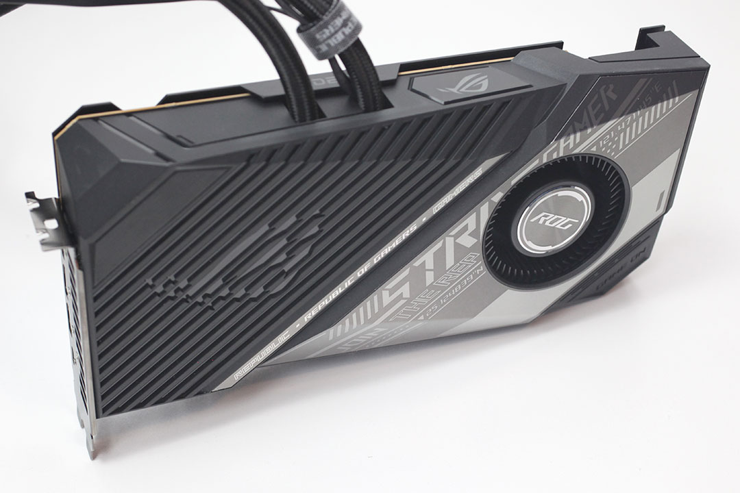 ASUS Radeon RX 6800 XT STRIX OC Liquid Cooled Review - Incredible OC  Potential - Pictures & Teardown