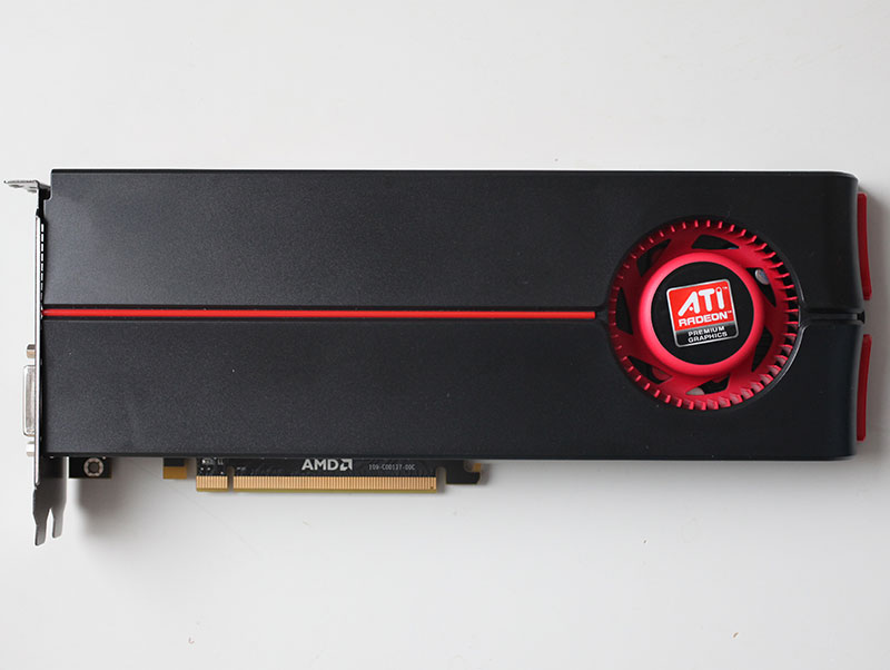 Radeon support. Видеокарта Radeon HD 5870. Видеокарта AMD Radeon hd5870. Видеокарта радеон 5800. Radeon HD 5870 разъемы видеокарты.