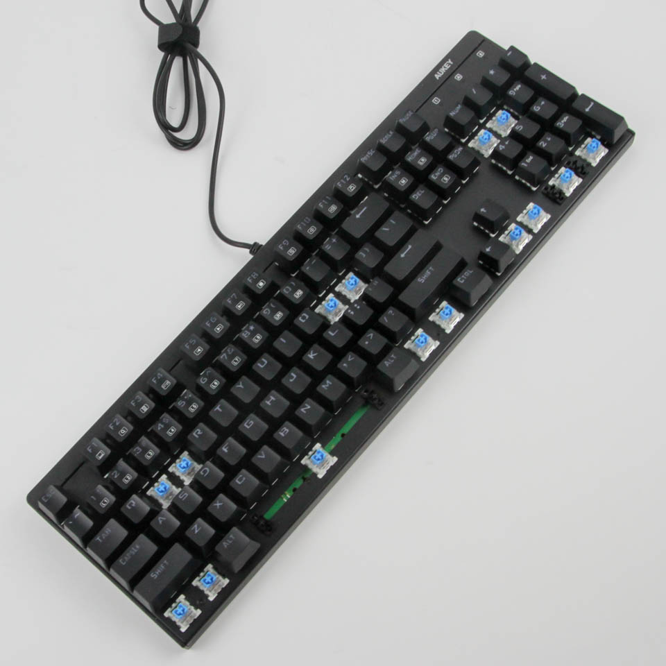 Aukey KM-G6 Mechanical Keyboard Review - Disassembly