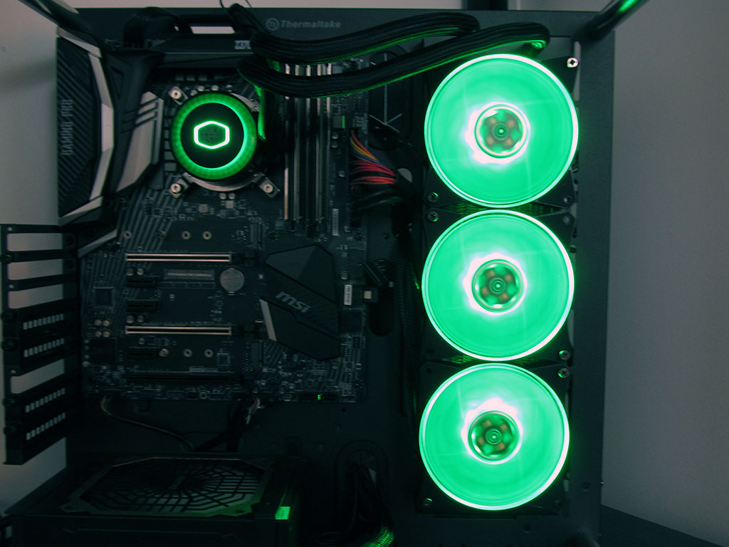 Cooler Master MasterLiquid ML360R RGB Review | TechPowerUp
