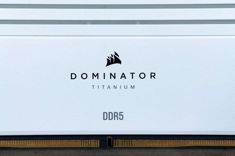 Corsair Dominator Titanium DDR5-7200 C34 Kit Review