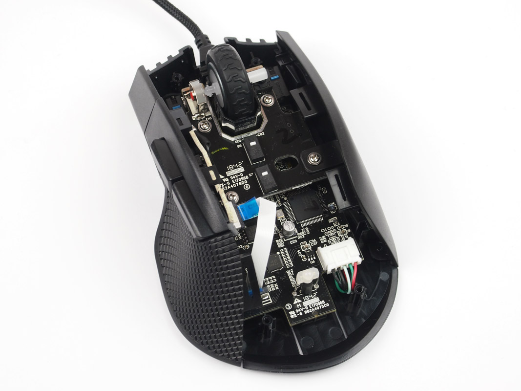 Corsair Ironclaw RGB Review Buttons Mouse Feet Disassembling TechPowerUp