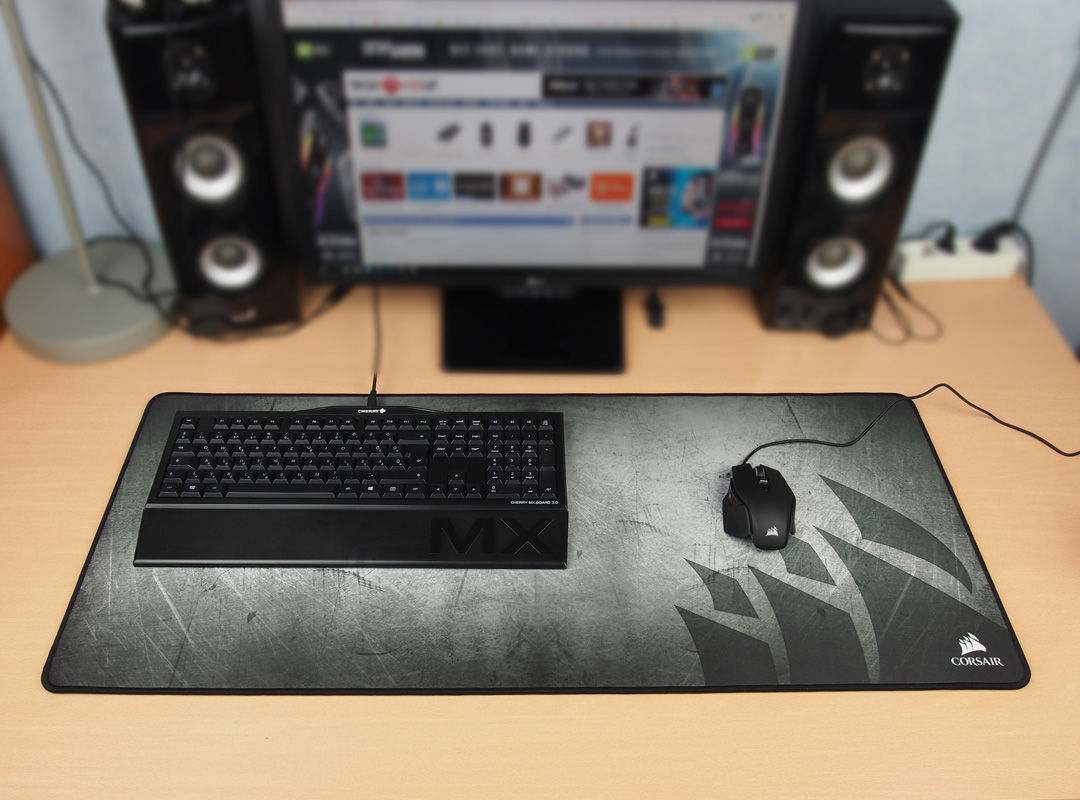 Corsair Pad Review - Packaging & Material | TechPowerUp