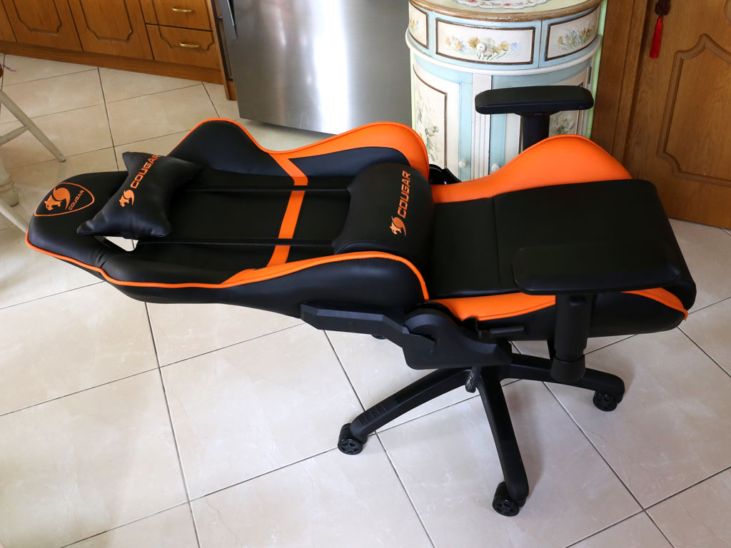 Gaming Chair Cougar Armor Black - Unboxing, Assembly and Review 