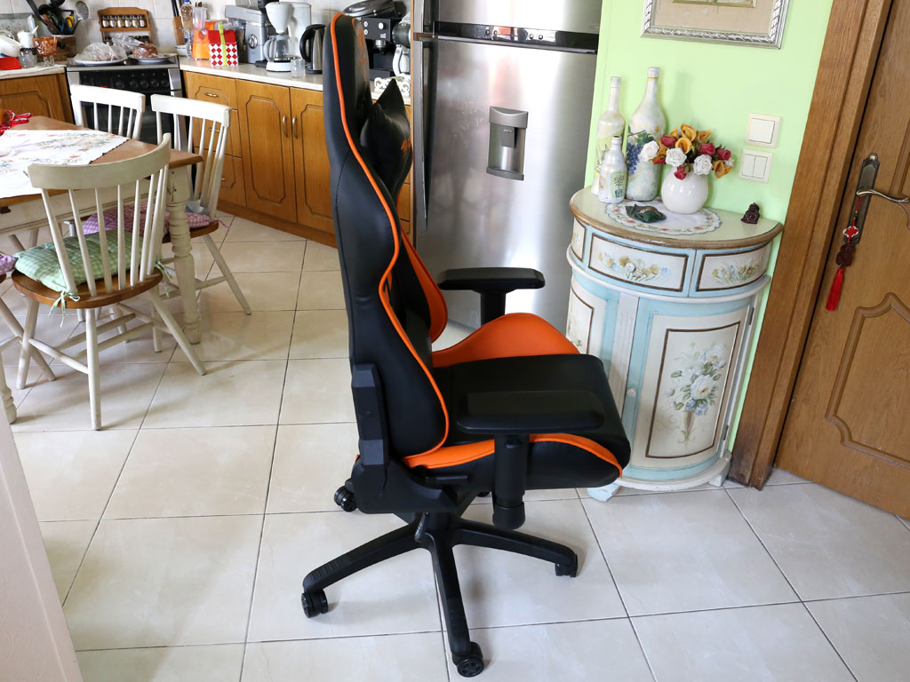 Cougar Armor Gaming Chair Review - Features and Use - Dragon Blogger  Technology