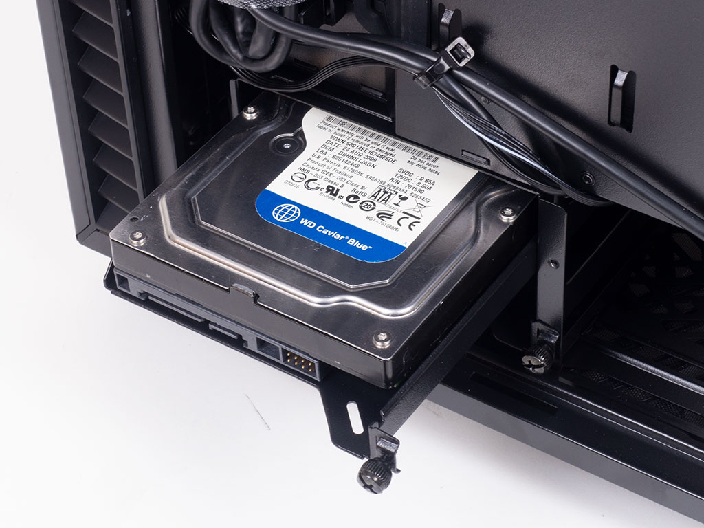 Fractal Design Define 7 Review – Part 2 – Assembly - CKTechCheck