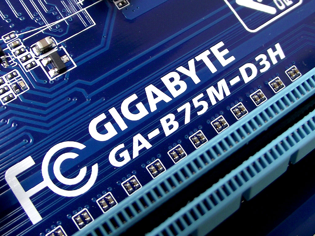 Gigabyte 5m D3h Intel Lga 1155 Review Techpowerup