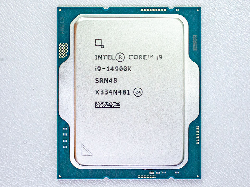 Intel Core i9-14900K delidding lowers CPU temperature by 12°C 