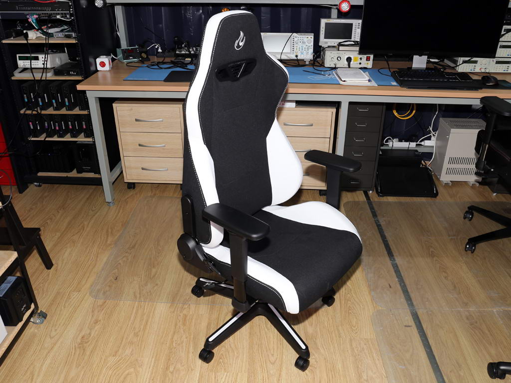 Nitro Concepts Series S300 Gaming Chair Review Usage Experience Accessories Techpowerup