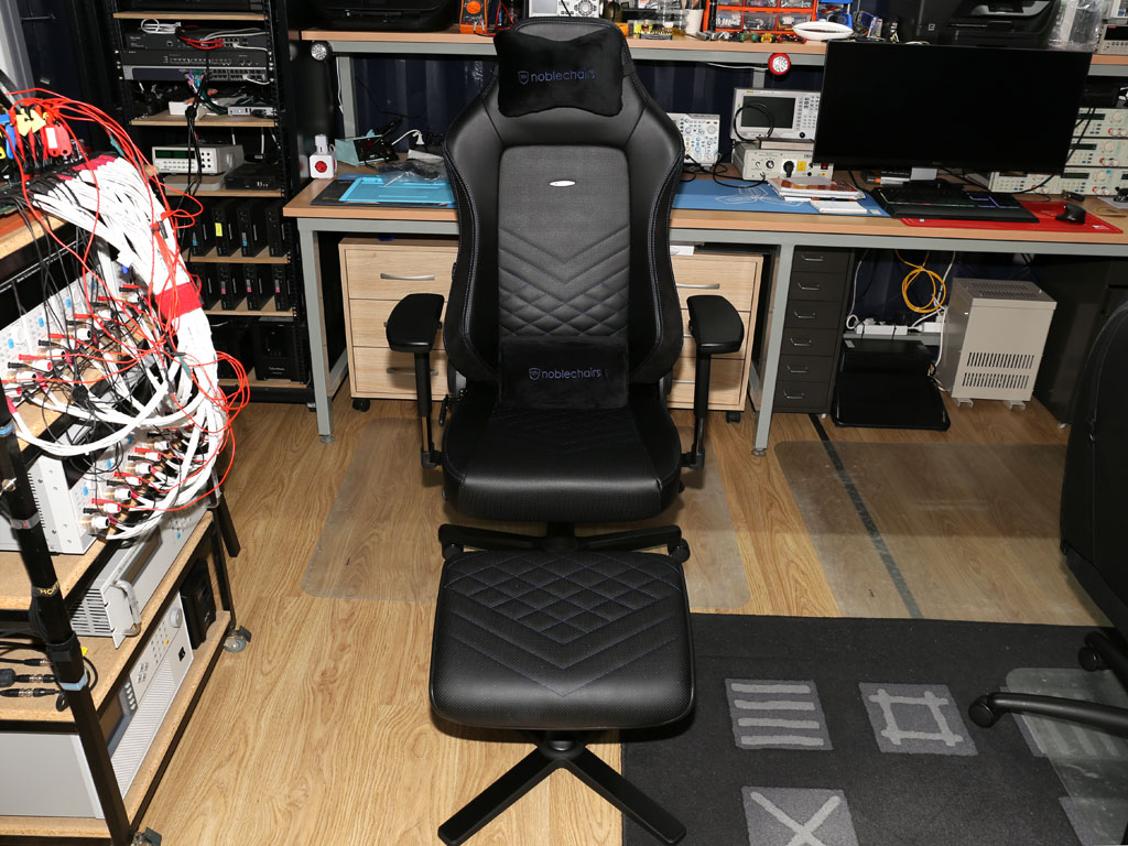 Noblechairs footrest online