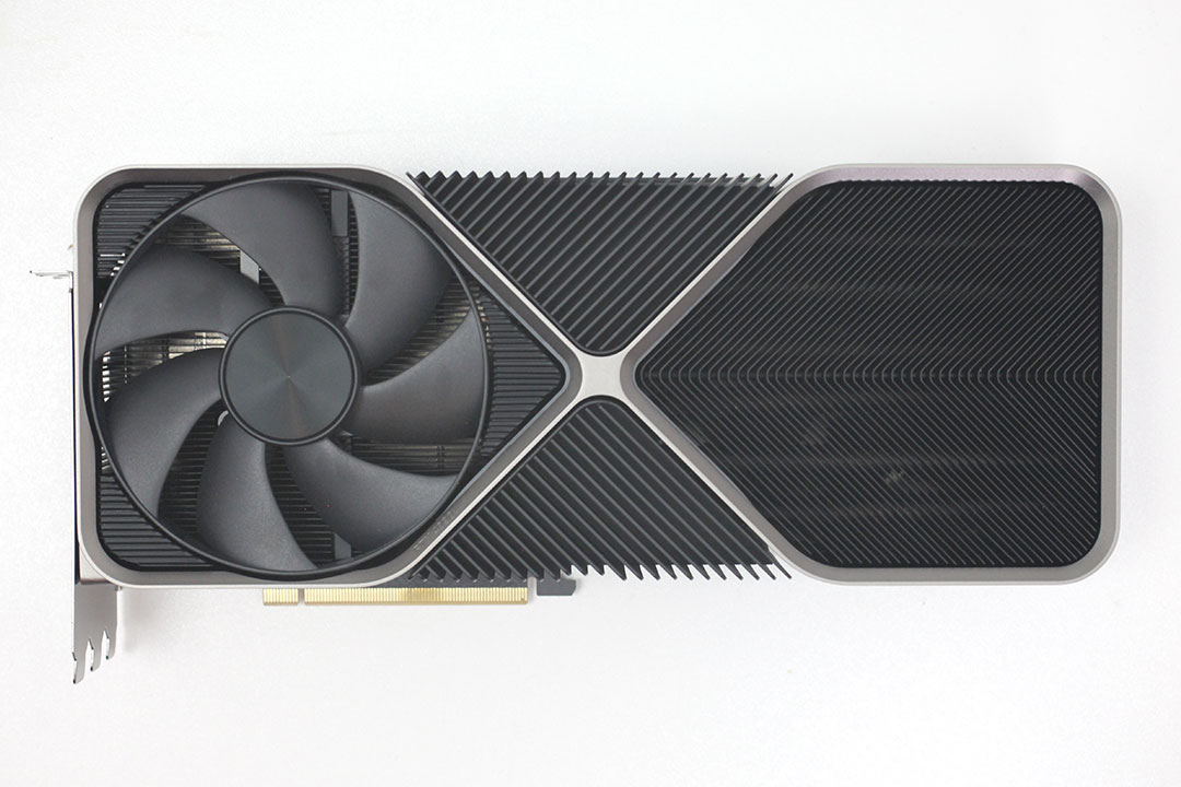 NVIDIA GeForce RTX 4090 Ti Looks Ridiculously Huge Infront of Last