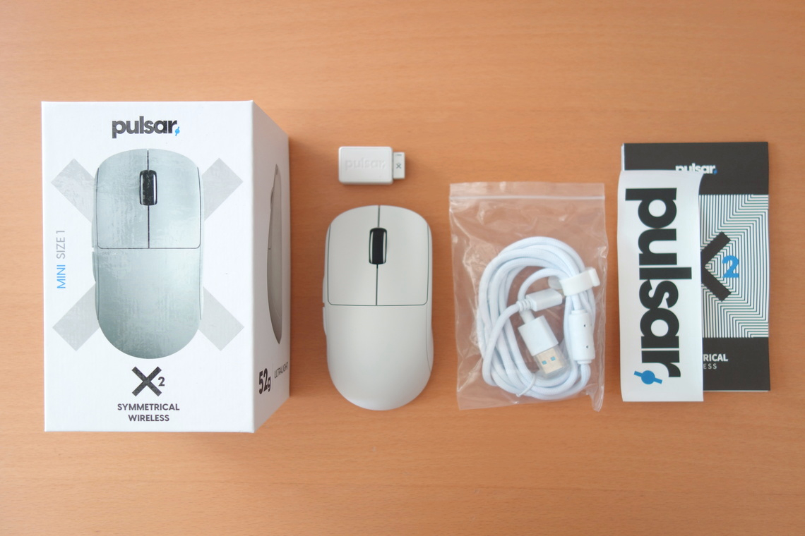 Pulsar X2 Mini Review - Packaging, Weight & Feet | TechPowerUp