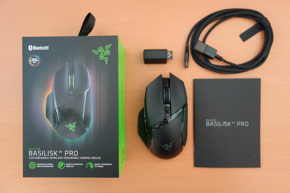 Razer Basilisk V3 Pro Review - Packaging, Weight, Cable & Feet