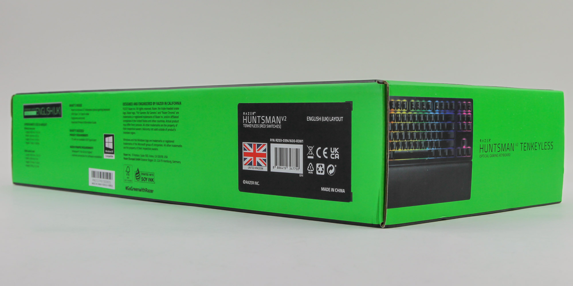 Tenkeyless Razer Review Packaging Huntsman | & V2 Accessories Optical TechPowerUp - Keyboard Gaming