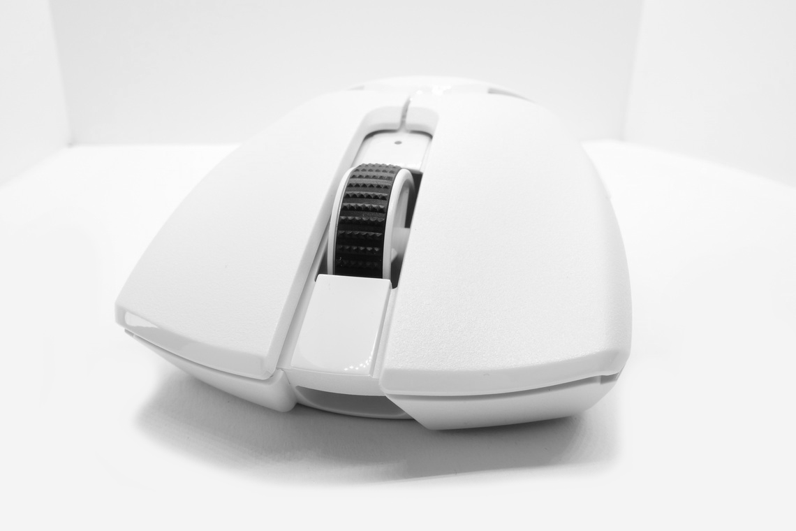 Razer Viper V2 Pro Gaming Mouse Review - Build Quality