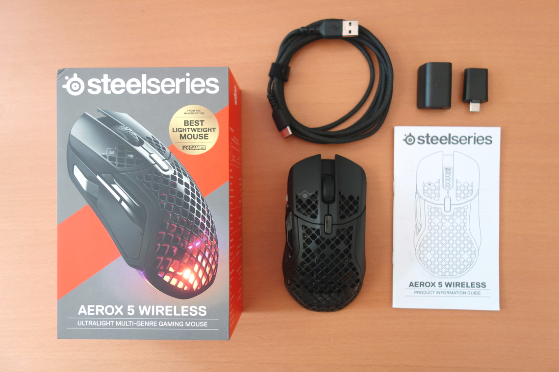 SteelSeries Aerox 5 Wireless Review - Packaging, Weight & Feet