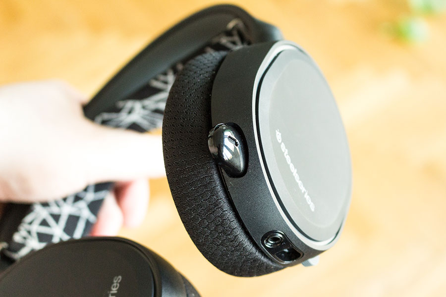 SteelSeries Arctis 5 Review - Microphone Performance