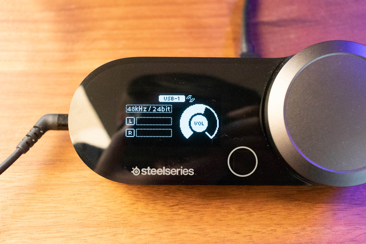 SteelSeries Arctis Nova Pro Review - Closer Examination, Build